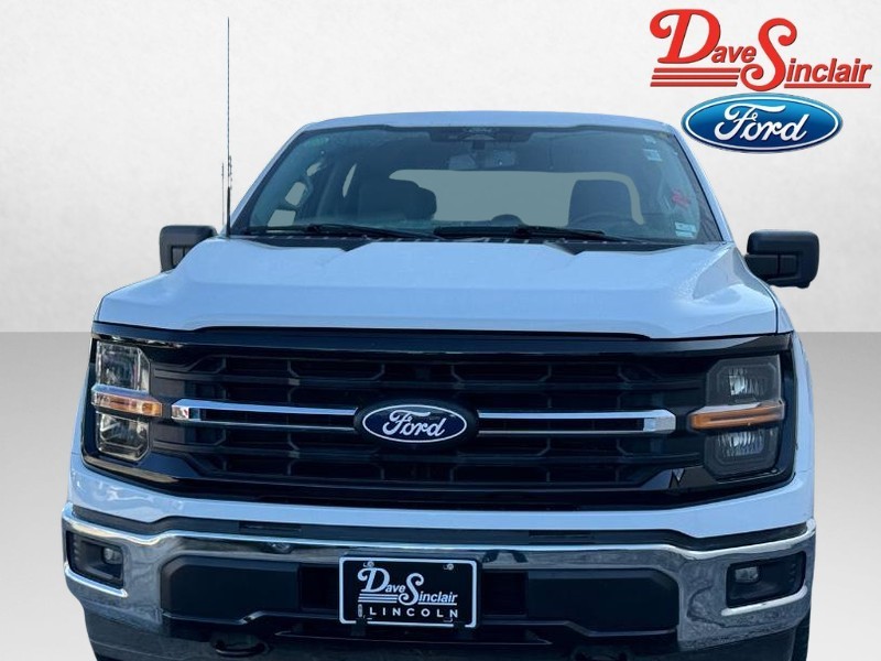 Ford F-150 Vehicle Full-screen Gallery Image 02