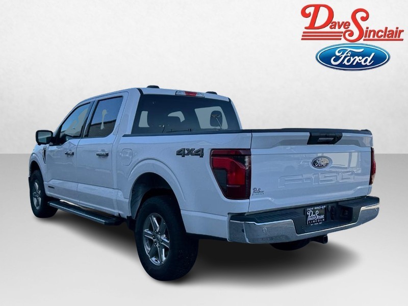 Ford F-150 Vehicle Full-screen Gallery Image 09