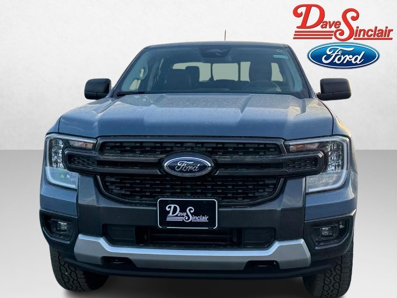 Ford Ranger Vehicle Full-screen Gallery Image 02