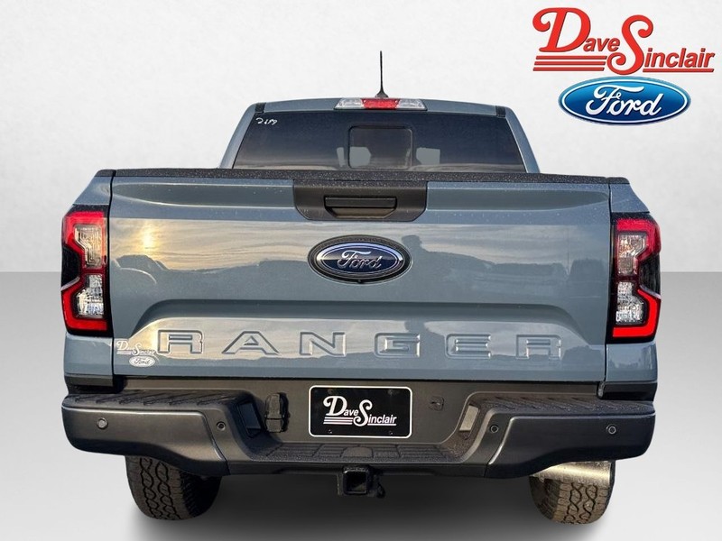 Ford Ranger Vehicle Full-screen Gallery Image 08