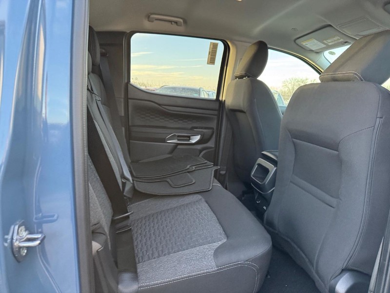 Ford Ranger Vehicle Full-screen Gallery Image 13