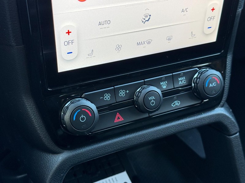 Ford Ranger Vehicle Full-screen Gallery Image 24