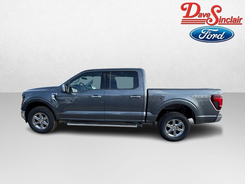 Ford F-150 Vehicle Full-screen Gallery Image 10