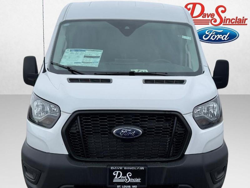 Ford Transit Cargo Van Vehicle Full-screen Gallery Image 02