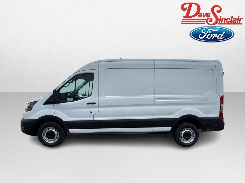 Ford Transit Cargo Van Vehicle Full-screen Gallery Image 10
