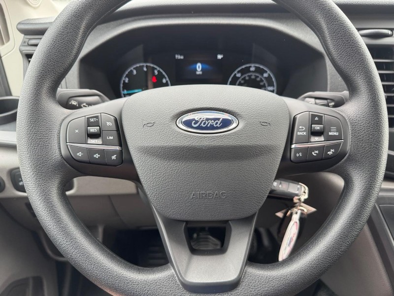 Ford Transit Cargo Van Vehicle Full-screen Gallery Image 19
