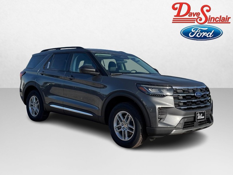 Ford Explorer Vehicle Full-screen Gallery Image 04
