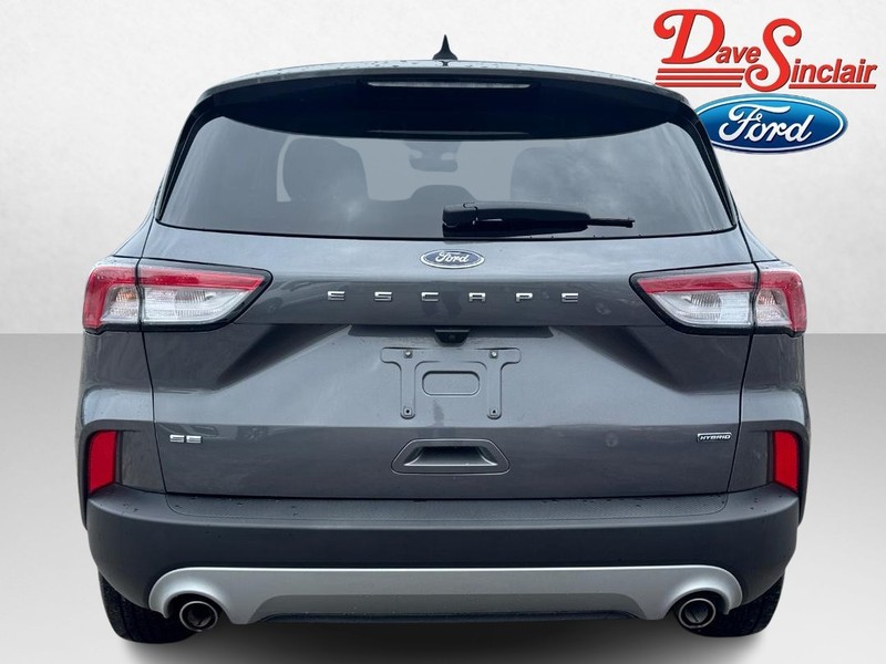 Ford Escape Vehicle Full-screen Gallery Image 08