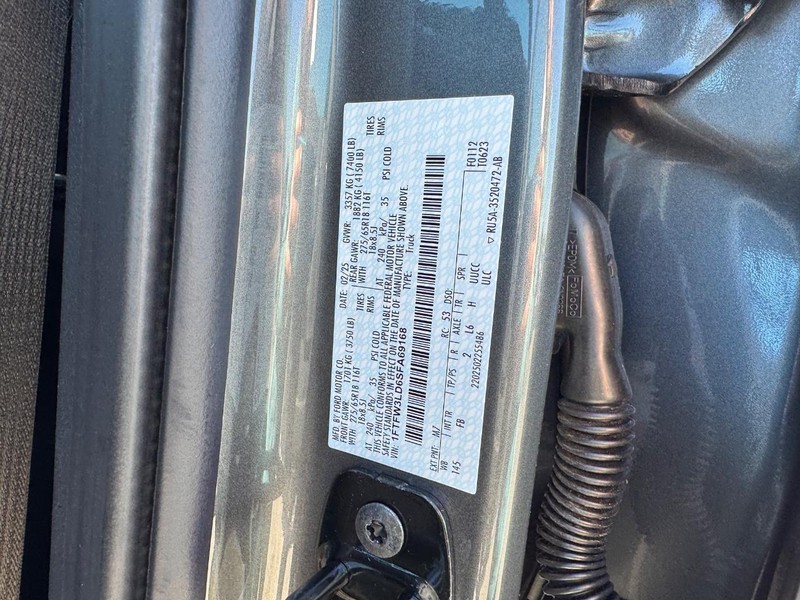Ford F-150 Vehicle Full-screen Gallery Image 27