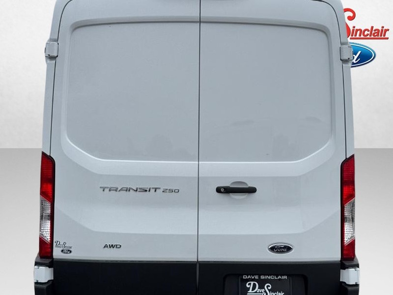 Ford Transit Cargo Van Vehicle Full-screen Gallery Image 08