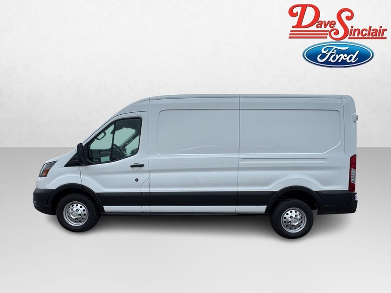 Ford Transit Cargo Van Vehicle Full-screen Gallery Image 10