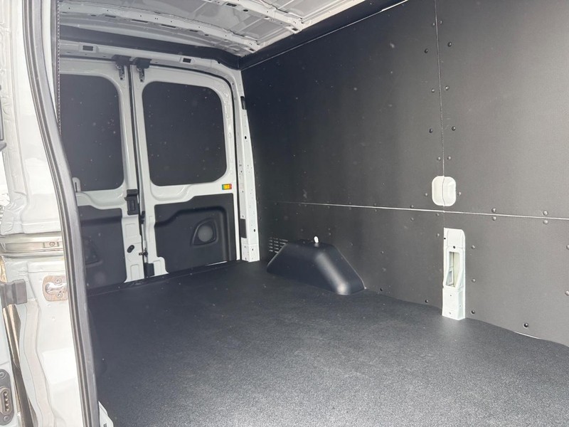 Ford Transit Cargo Van Vehicle Full-screen Gallery Image 12