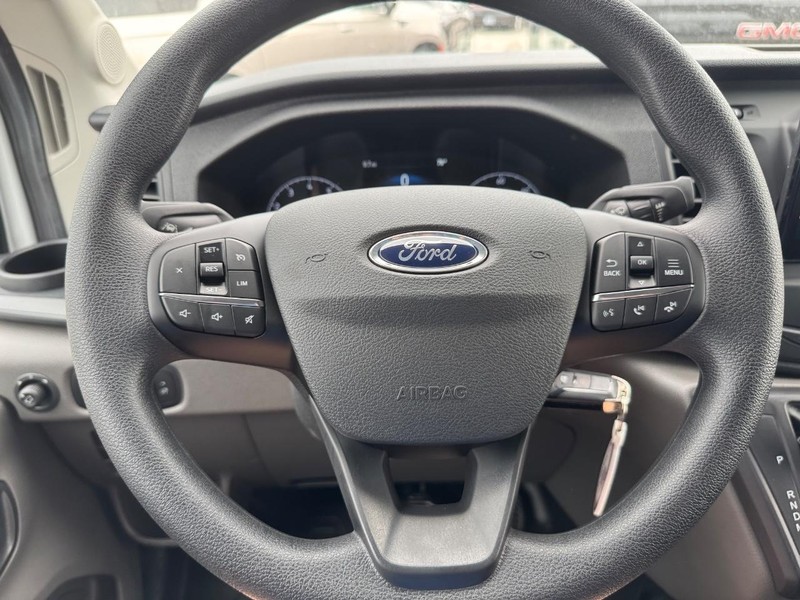 Ford Transit Cargo Van Vehicle Full-screen Gallery Image 19