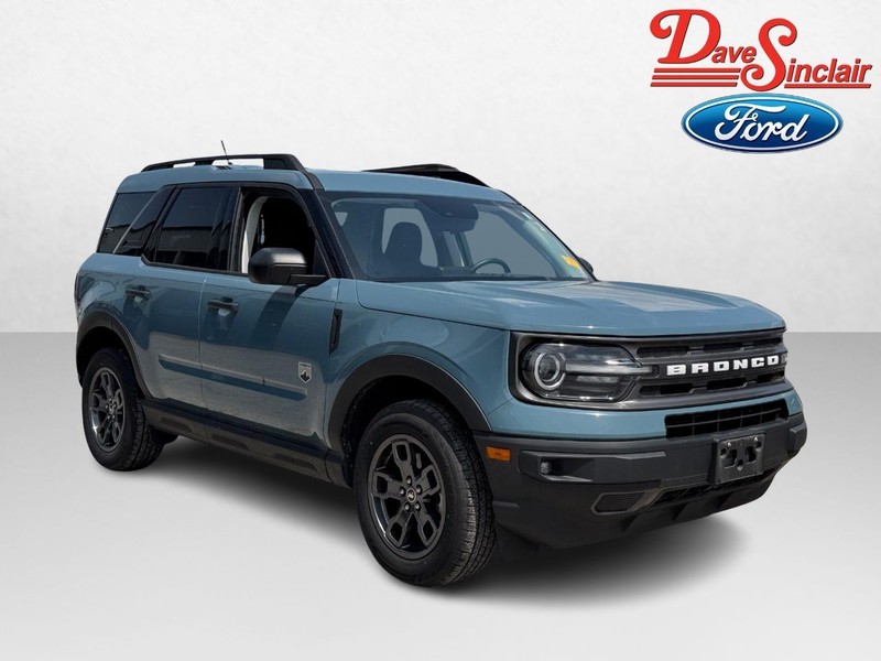 Ford Bronco Sport Vehicle Full-screen Gallery Image 04