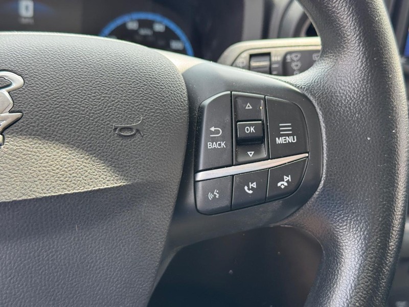 Ford Bronco Sport Vehicle Full-screen Gallery Image 21