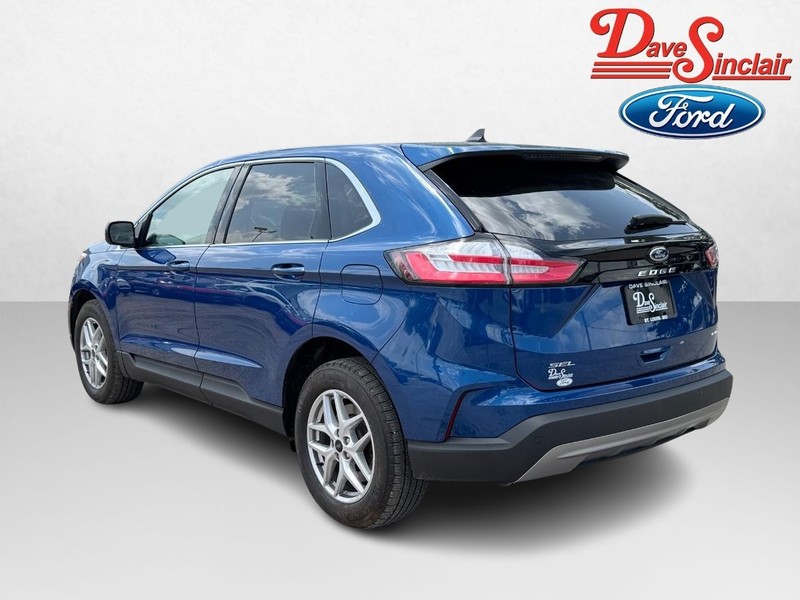 Ford Edge Vehicle Full-screen Gallery Image 09