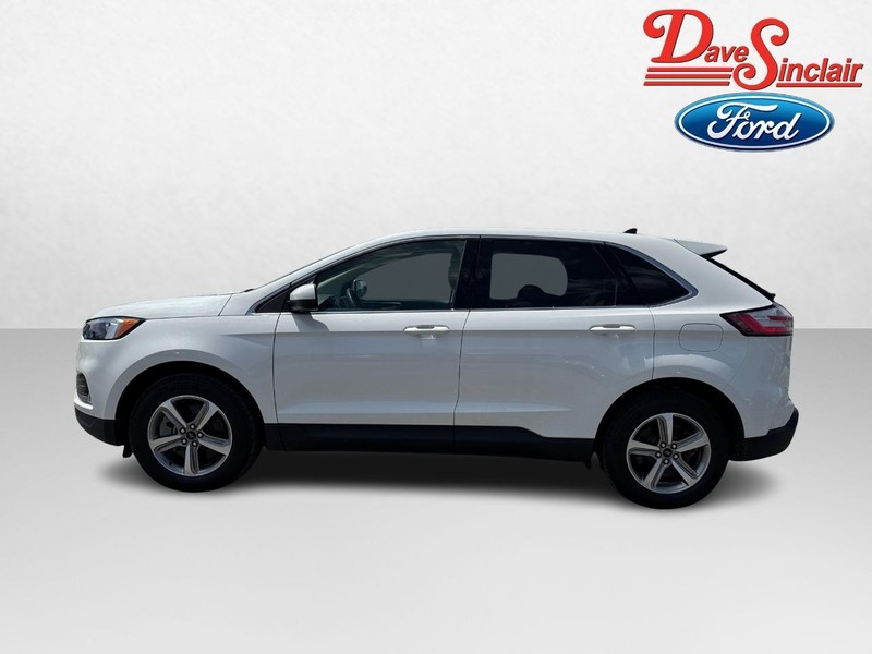 Ford Edge Vehicle Full-screen Gallery Image 10