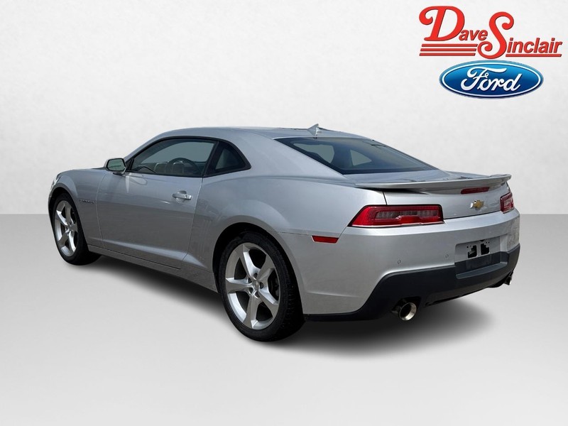 Chevrolet Camaro Vehicle Full-screen Gallery Image 09