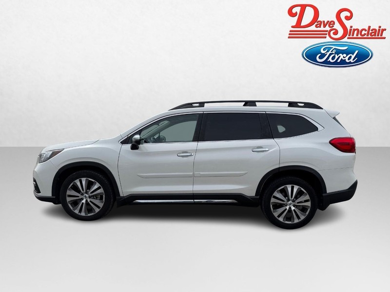 Subaru Ascent Vehicle Full-screen Gallery Image 10