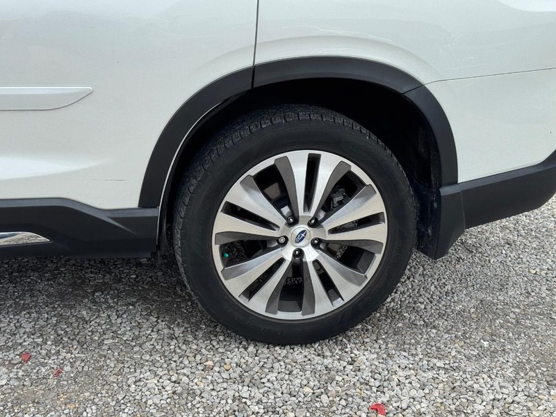 Subaru Ascent Vehicle Full-screen Gallery Image 11