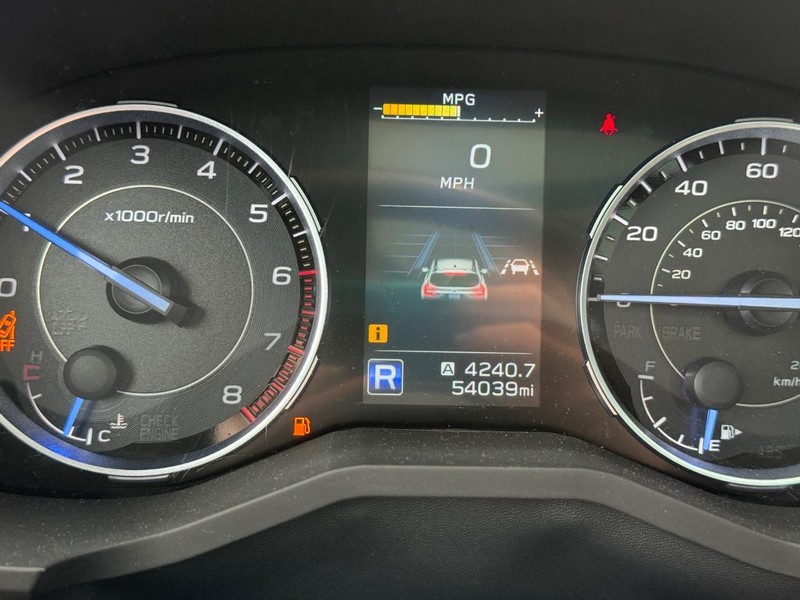 Subaru Ascent Vehicle Full-screen Gallery Image 28