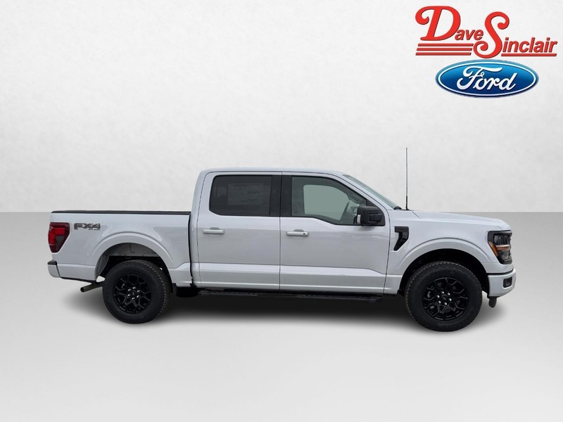 Ford F-150 Vehicle Full-screen Gallery Image 05