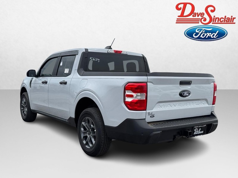 Ford Maverick Vehicle Full-screen Gallery Image 09
