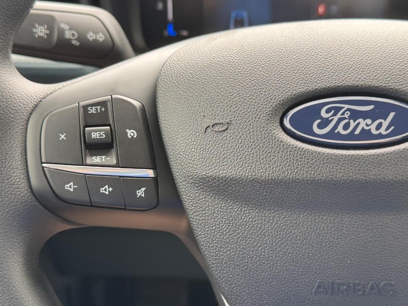 Ford Maverick Vehicle Full-screen Gallery Image 20
