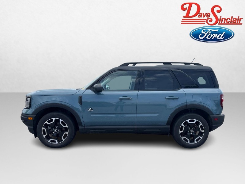 Ford Bronco Sport Vehicle Full-screen Gallery Image 10