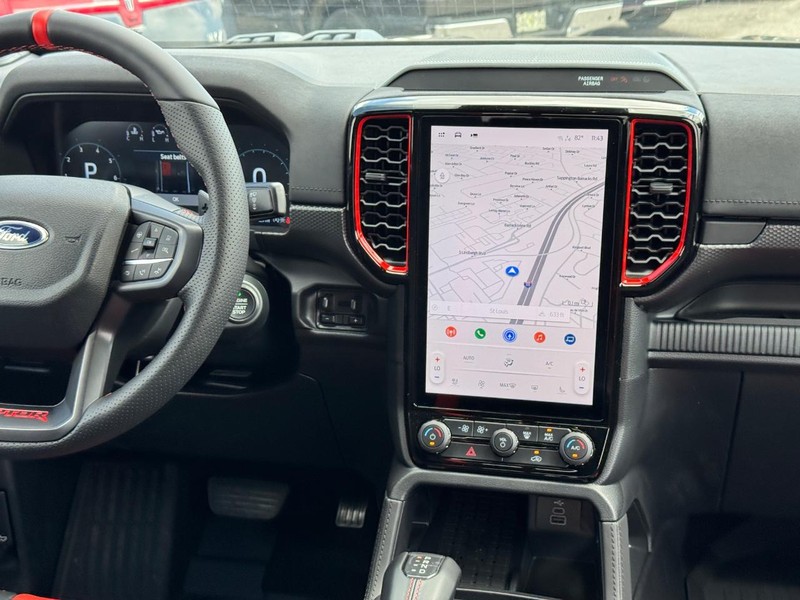 Ford Ranger Vehicle Full-screen Gallery Image 16