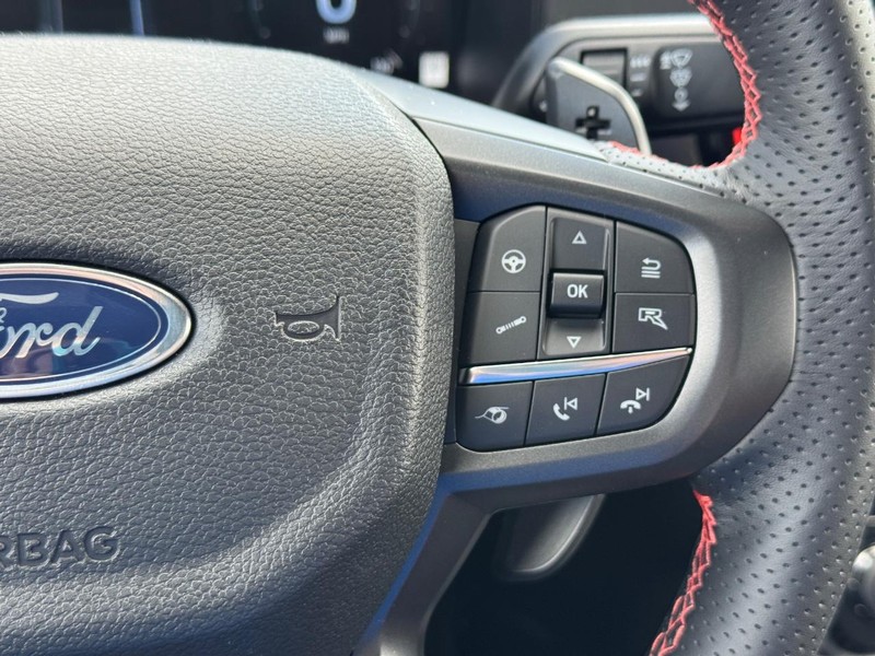 Ford Ranger Vehicle Full-screen Gallery Image 23