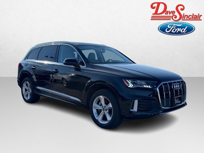 Audi Q7 Vehicle Full-screen Gallery Image 04