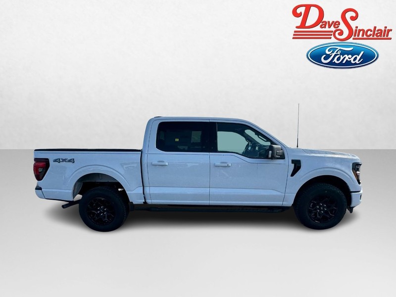 Ford F-150 Vehicle Full-screen Gallery Image 05