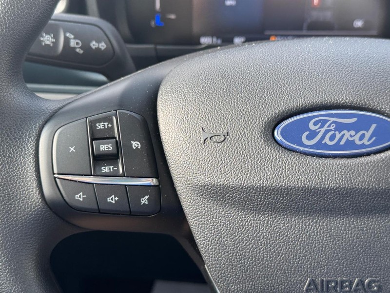 Ford Maverick Vehicle Full-screen Gallery Image 21
