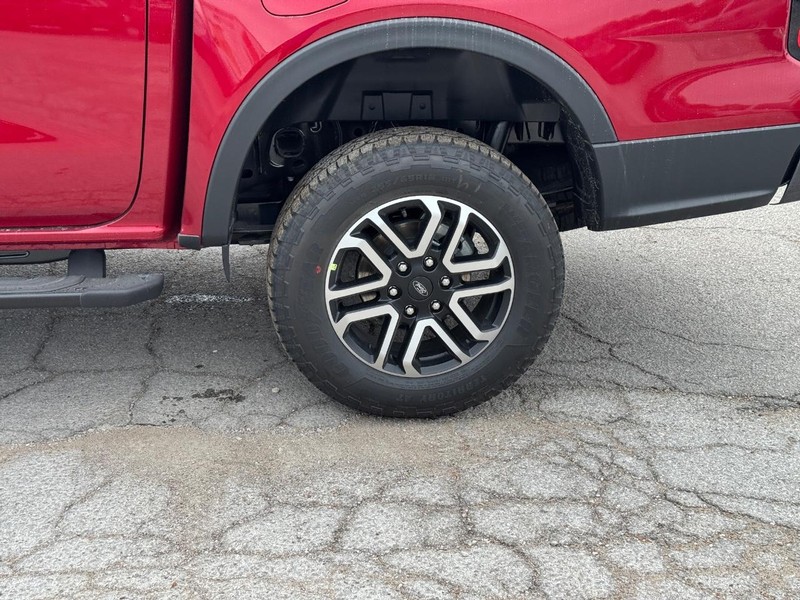 Ford Ranger Vehicle Full-screen Gallery Image 11