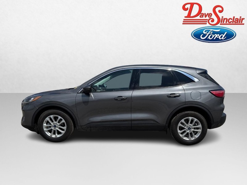 Ford Escape Vehicle Full-screen Gallery Image 10