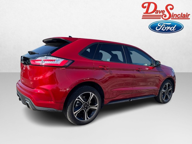 Ford Edge Vehicle Full-screen Gallery Image 07