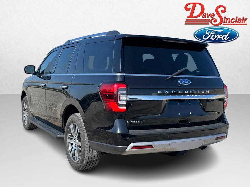 Ford Expedition Vehicle Full-screen Gallery Image 09