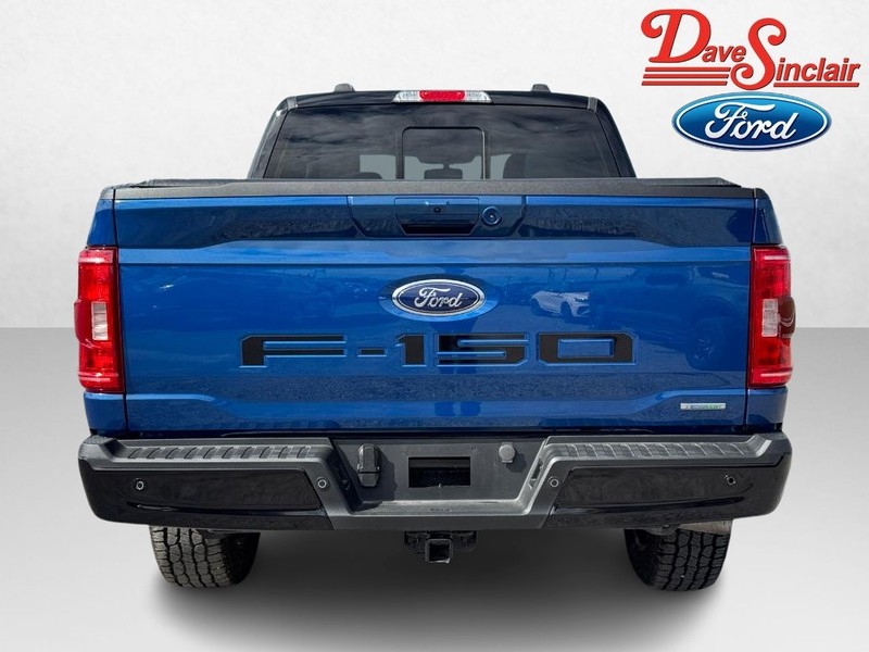 Ford F-150 Vehicle Full-screen Gallery Image 08