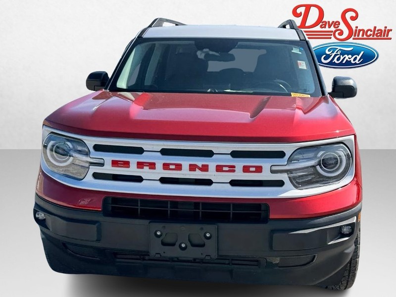 Ford Bronco Sport Vehicle Full-screen Gallery Image 02