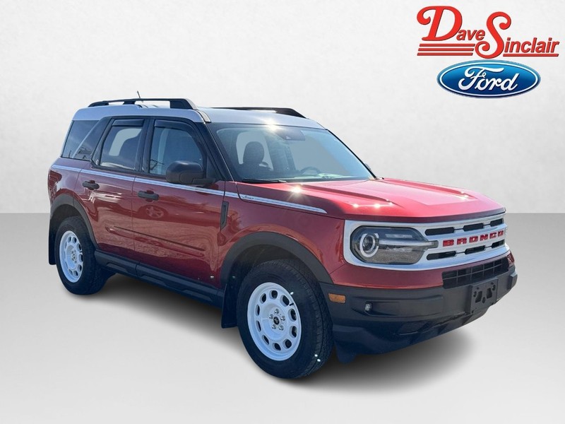 Ford Bronco Sport Vehicle Full-screen Gallery Image 04