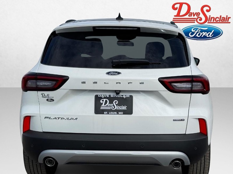 Ford Escape Vehicle Full-screen Gallery Image 08