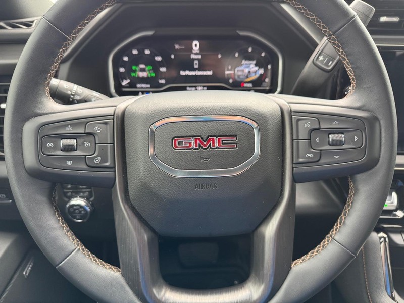 GMC Sierra 2500HD Vehicle Full-screen Gallery Image 20