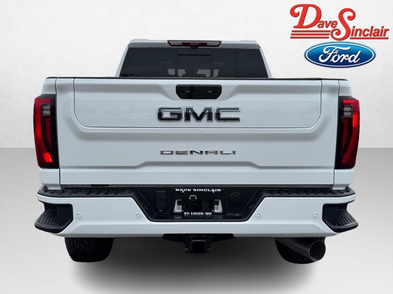 GMC Sierra 2500HD Vehicle Full-screen Gallery Image 08