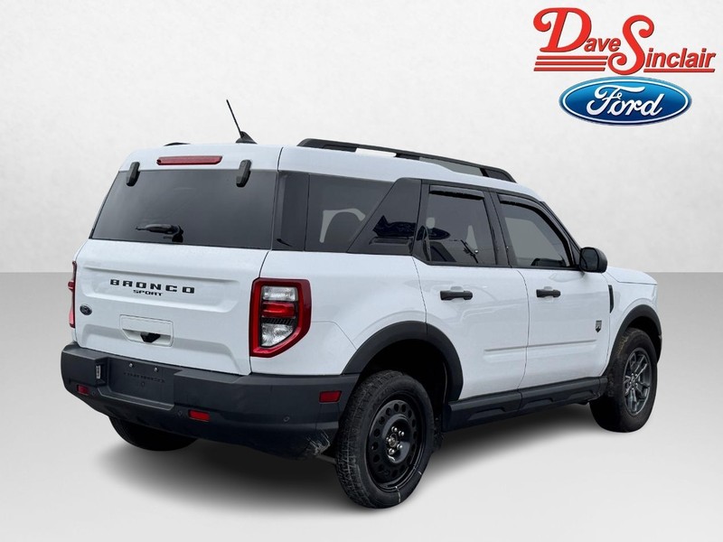 Ford Bronco Sport Vehicle Full-screen Gallery Image 07
