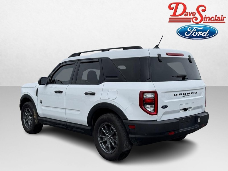 Ford Bronco Sport Vehicle Full-screen Gallery Image 09