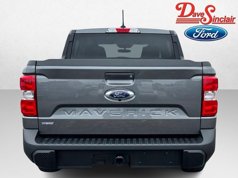 Ford Maverick Vehicle Full-screen Gallery Image 08