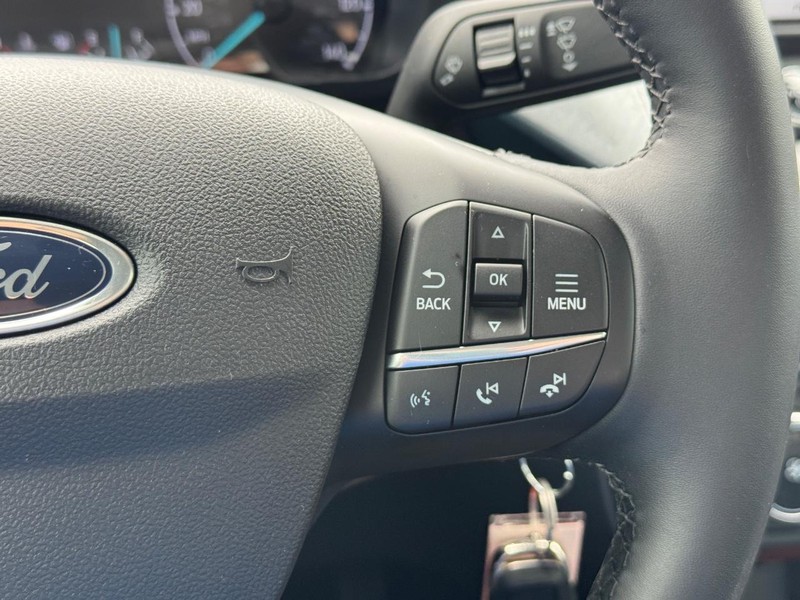 Ford Maverick Vehicle Full-screen Gallery Image 21
