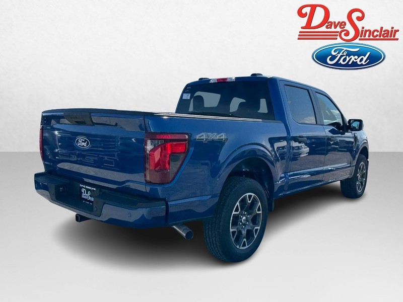 Ford F-150 Vehicle Full-screen Gallery Image 07