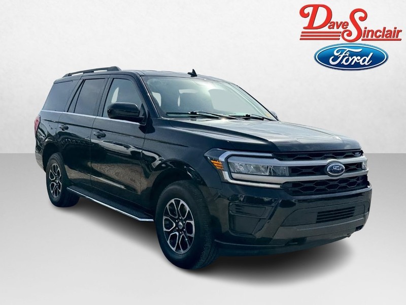 Ford Expedition Vehicle Full-screen Gallery Image 04